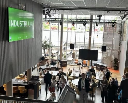 Fra trappa på Industriuka der Lotus Total deltok